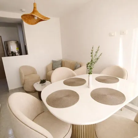 Apartamento 3br Wifi An Oasis Retreat *